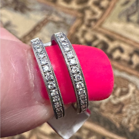 Beautiful Wedding Set ! Size 6.5...white gold with beautiful diamonds - Picture 5 of 8